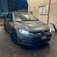 VOLKSWAGEN Golf 7ª serie - 2019