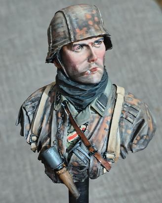 busto colorato resina scala 1/10