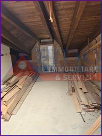Appartamento mansardato di 80 mq