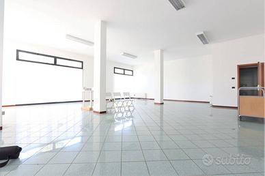 Ufficio a Longare, via Crosara, 3 locali