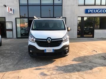 Renault traffic 