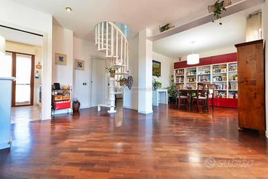 Appartamento Desio [Cod. rif 3308425VRG]