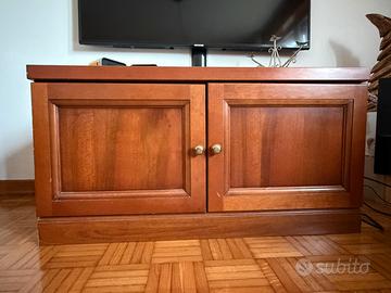 Mobile porta tv in legno massello