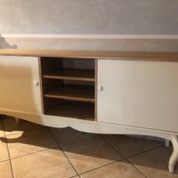 Credenza in stile provenzale in legno laminato