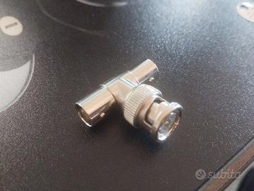 Connettori splitter BNC e varie 