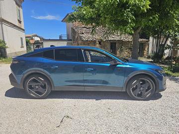 Peugeot 408 408 2022 1.6 hybrid phev First Edition