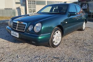Mercedes-benz E 320 cat Elegance