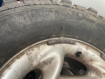 4 GOMME + CERCHI MARIX M+S 4X4 235/75 R 15