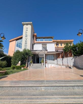 NEGOZIO A CAPUA
