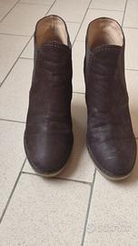 Stivaletto Armani  marrone n.38,5