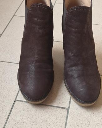 Stivaletto Armani  marrone n.38,5