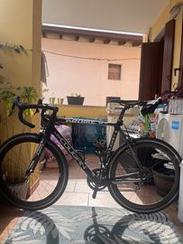 Leecogan /gravel/strada cerchi full carbon