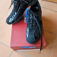 Scarpe sportive eleganti 