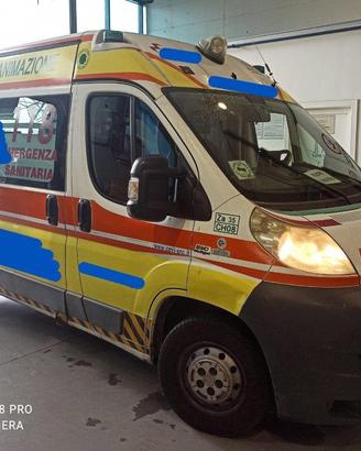 FIAT DUCATO AMBULANZA (4053) VP