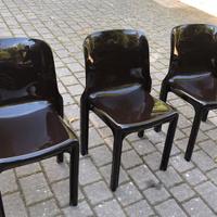 4 sedie Selene di Vico Magistretti Artemide 1969