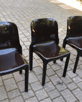4 sedie Selene di Vico Magistretti Artemide 1969