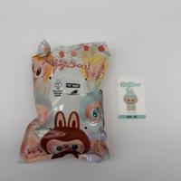 PopMart Labubu Have a Seat Ququ Originale
