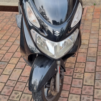 Scooter Suzuki Burgman