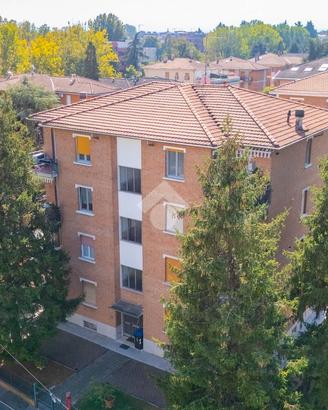 3 LOCALI A PARMA