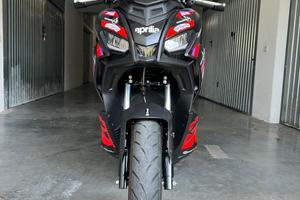 Aprilia SR GT200