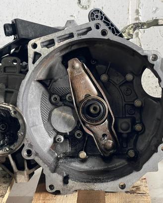 CAMBIO MANUALE COMPLETO VOLKSWAGEN Polo 5° Serie