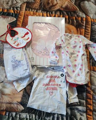 set bimba 6 mesi nuovo primigi