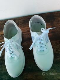 Scarpe stringate da oss/infermiera 