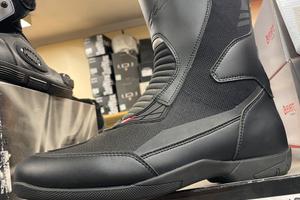 Stivale tcx traforato