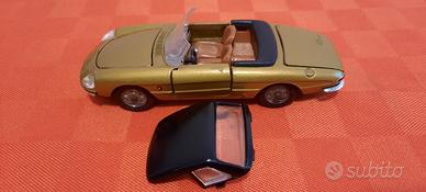 Mebetoys A-18 - Alfa Romeo Duetto