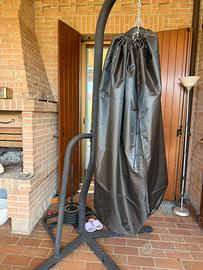 Sacco e suo supporto