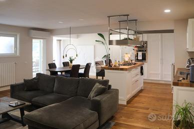 3 LOCALI A MONTE PORZIO CATONE