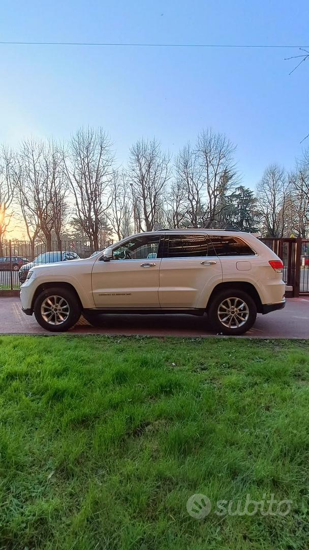 Jeep Grand Cherokee 2013 photo 2