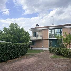 Villetta a schiera di 150 m² con 5 locali a Venezi