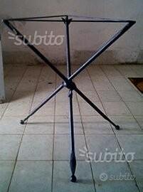 Tavolino in ferro pieno forgiato a mano