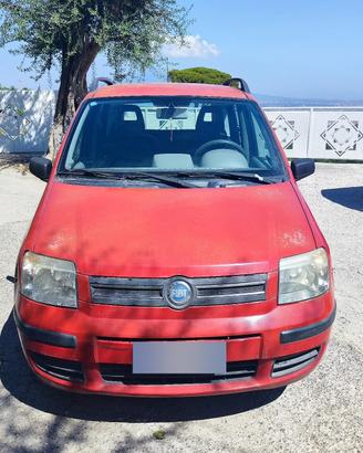 Fiat Panda 1.2| 2006  122.000km  - Neopatentati 