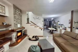 VILLA SINGOLA A CAORSO