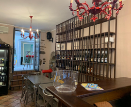 Wine-bar lounge