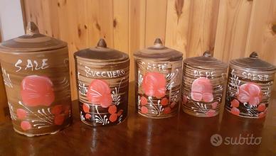 Set barattoli cucina in terracotta