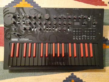 Korg minilogue bass