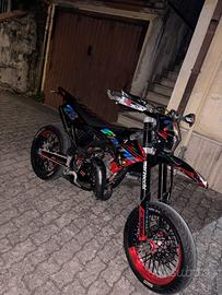 plastiche con grafiche per fantic xm 50