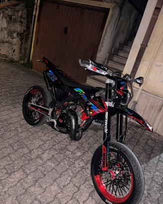 plastiche con grafiche per fantic xm 50