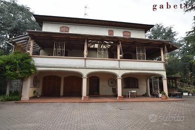 Villa o villino Bernate Ticino