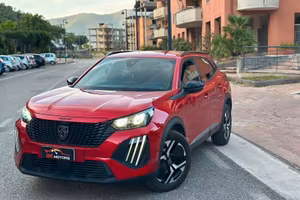 Peugeot 2008 PureTech 100 S&S Allure Pack