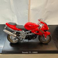 Modellino MAISTO SUZUKI TL 1000S