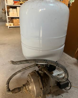 Pompa di pressurizzazione/autoclave Lowara