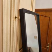Specchio ad appoggio terra  venghe'