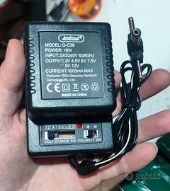 Alimentatore universale regolabile (3v - 12v)