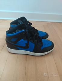 Air Jordan 1 Blu