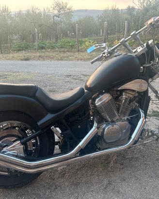 HONDA SHADOW VT 600