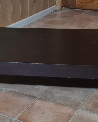 Tavolo basso tipo oriente